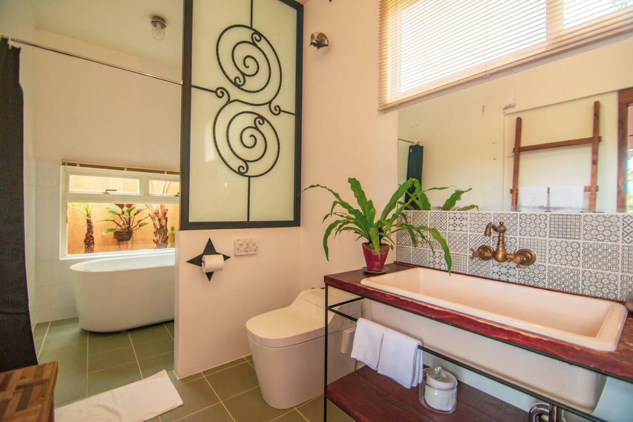 Somos Bed & Breakfast Kunigami Exterior photo